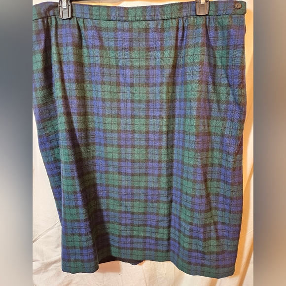 Women's 24 plus size Pendelton plaid wool skirt suit (uc) - Picture 3 of 12